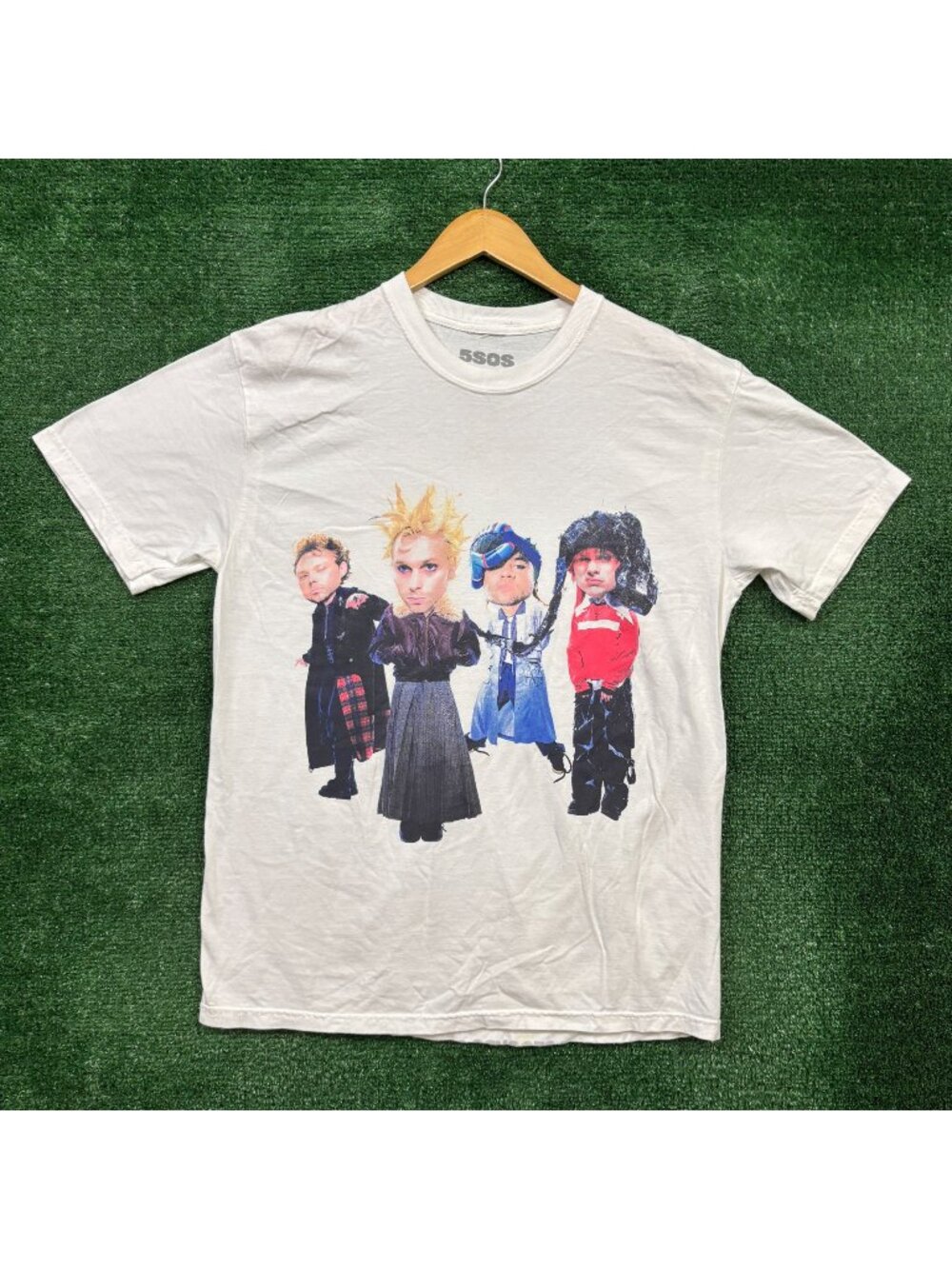 5 Seconds of Summer Everyone's A Star Rock Band T-Shirt Size Large